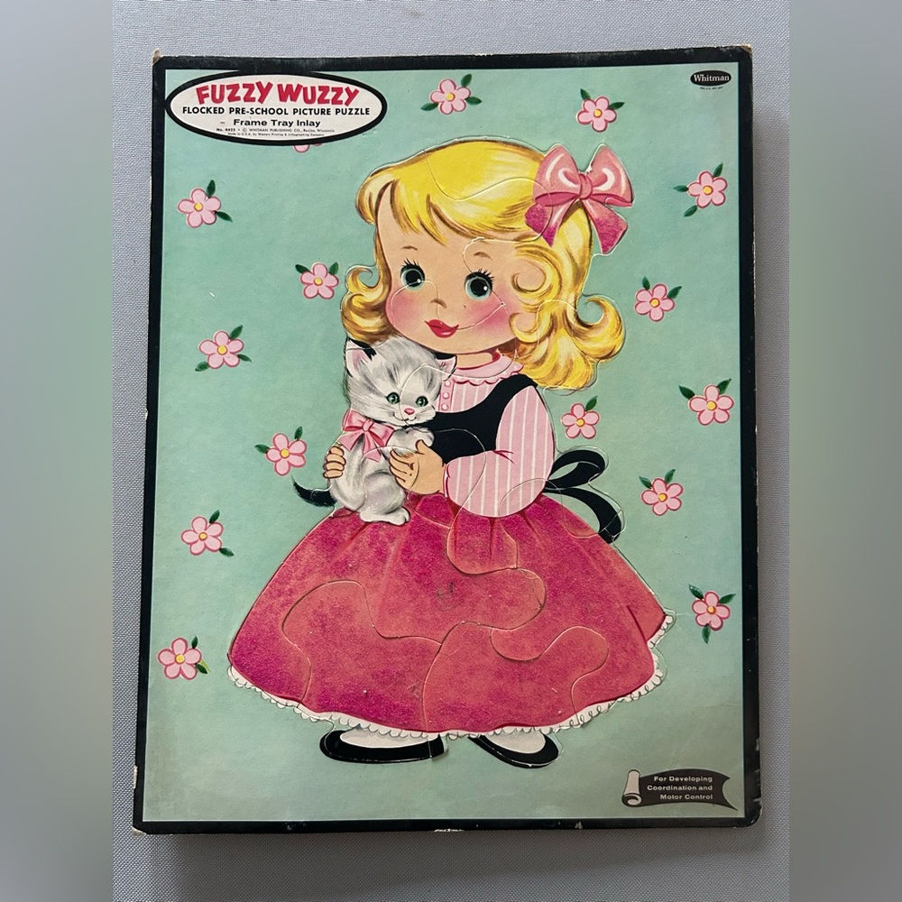Vintage 60s Whitman Fuzzy Wuzzy Little Girl Kitten Tray Puzzle 4422 14” x 11”
